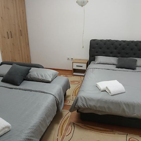 Apartman Am Mladenovic Apartment Vranje Luaran gambar