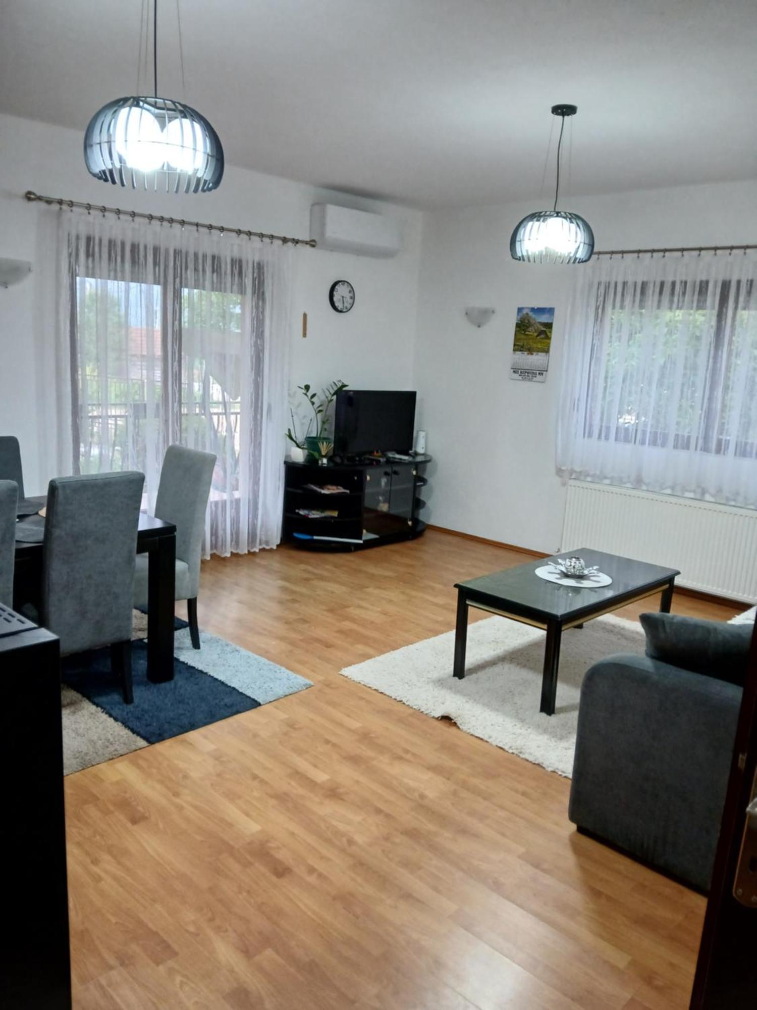 Apartman Am Mladenovic Apartment Vranje Luaran gambar